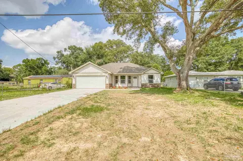 6107 Montgomery Ave, Pensacola, FL 32526