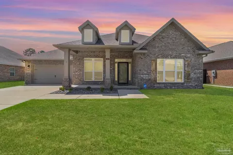 3561 Moonstone Dr, Navarre, FL 32566