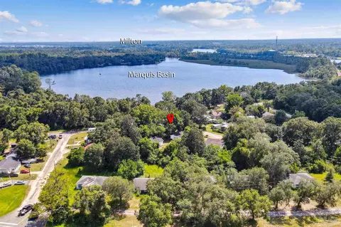 7070 Milton Ct, Milton, FL 32583