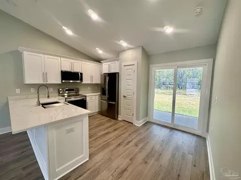 3016 N 33rd Ave, Milton, FL 32583 photo 9