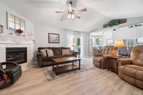 4324 Bayou Ridge Dr, Pace, FL 32571 photo 7