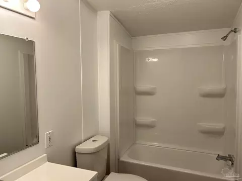 8935 Tara Cir, Milton, FL 32583 photo 14