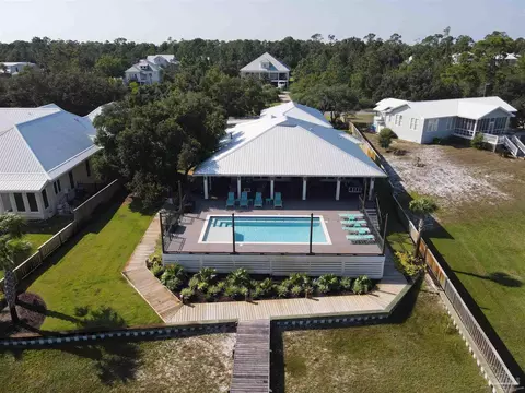28578 Jackson Ave, Orange Beach, AL 36561