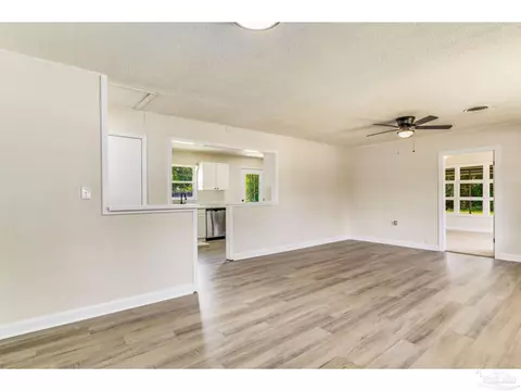 4551 Sunrise Dr, Pace, FL 32571 photo 7