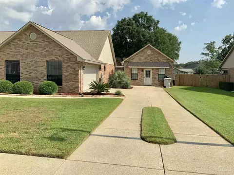 3659 Sawmill Cir, Pace, FL 32571 photo 6