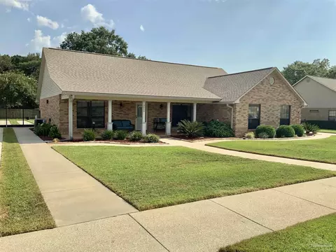 3659 Sawmill Cir, Pace, FL 32571 photo 2