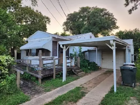 36 De Luna Cir, Pensacola, FL 32506