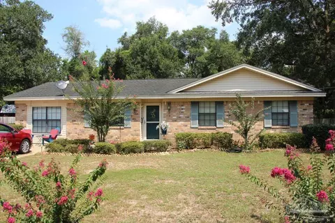 4736 Pecanwood Pl, Pace, FL 32571