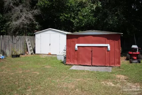 4736 Pecanwood Pl, Pace, FL 32571 photo 12
