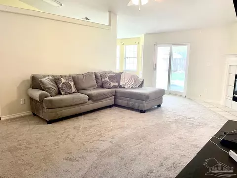 5198 Goshawk Dr, Milton, FL 32570 photo 4