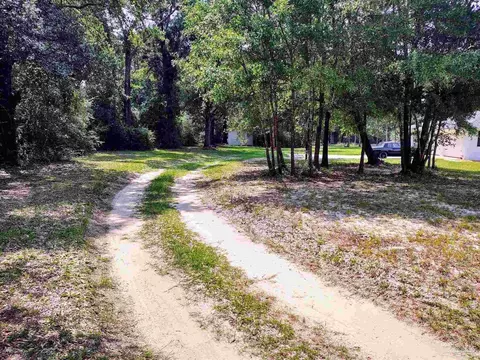 2307 Handy Rd, Cantonment, FL 32533 photo 6