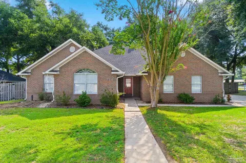 11700 Cabot St, Cantonment, FL 32533