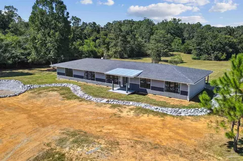 60 Andalusia Rd, Cantonment, FL 32533
