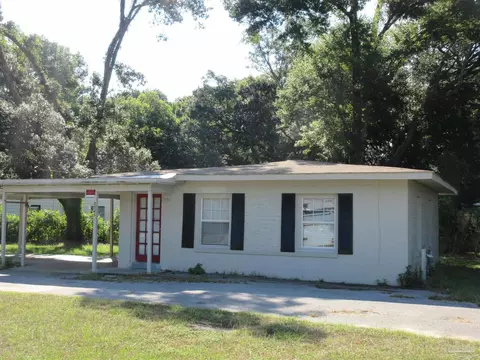 5541 Jackson St, Pensacola, FL 32506