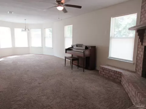 4379 Carlton Dr, Pace, FL 32571 photo 5