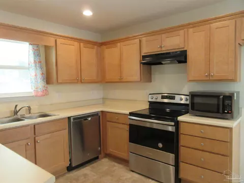 4379 Carlton Dr, Pace, FL 32571 photo 15