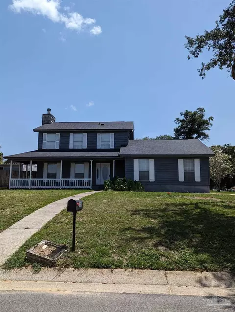 4738 Pebble Creek Dr, Pensacola, FL 32526
