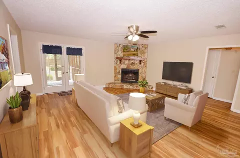 5089 Ponitz Pkwy, Pace, FL 32571 photo 8