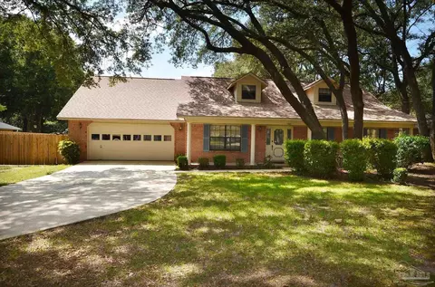 5089 Ponitz Pkwy, Pace, FL 32571