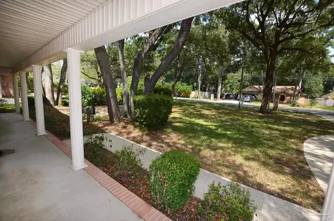 5089 Ponitz Pkwy, Pace, FL 32571 photo 5