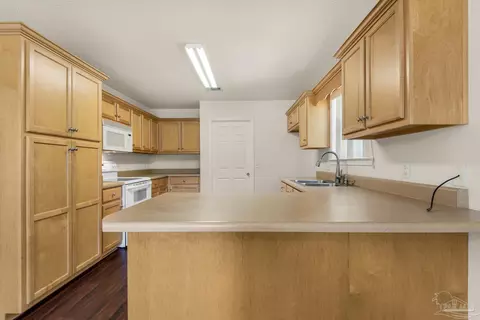 4886 Tealwood Dr, Pace, FL 32571 photo 10