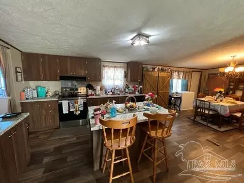 6143 Sharp Ln, Jay, FL 32565 photo 4