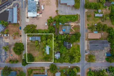 14 S 1st St, Pensacola, FL 32507