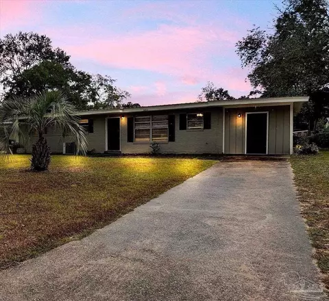 6501 Bonner Ave, Milton, FL 32570