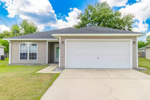 10609 Shear St, Pensacola, FL 32534