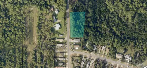 1868 America Ave, Gulf Breeze, FL 32563