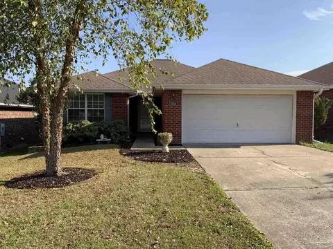 5614 Silver Star Ct, Milton, FL 32583