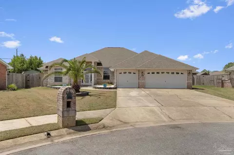 2363 Tall Oak Dr, Cantonment, FL 32533