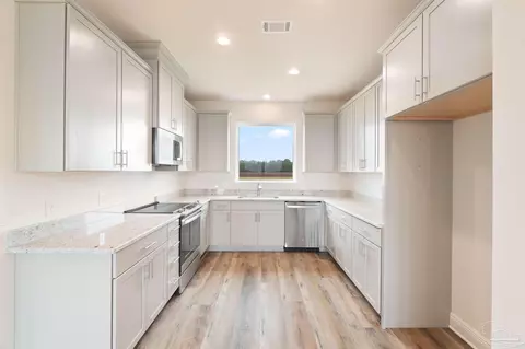 Kitchen - 9235 Salter Rd, Pace, FL 32571 photo 2 of 4