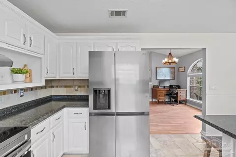 5605 Whispering Woods Dr, Pace, FL 32571 photo 18