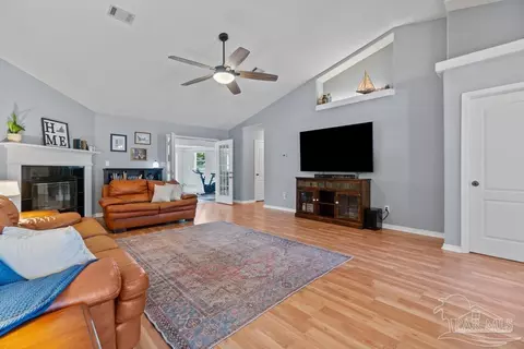 5605 Whispering Woods Dr, Pace, FL 32571 photo 11