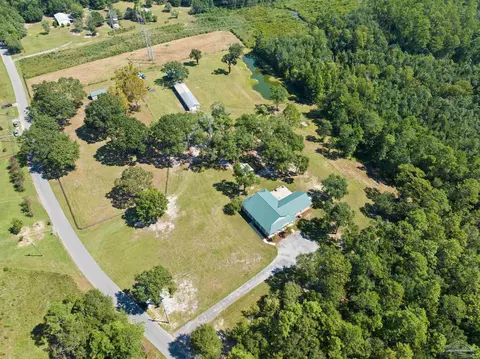 6434 Winston Brown Rd, Milton, FL 32583