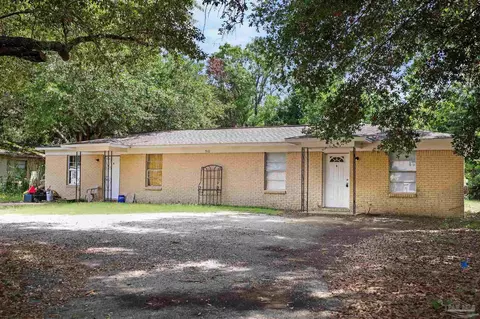 910 Calhoun Ave #A & B, Pensacola, FL 32507