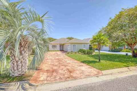 4076 Soundpointe Dr, Gulf Breeze, FL 32563