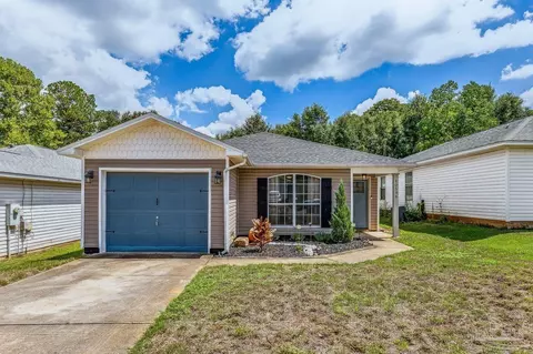 10596 Wilderness Ln, Pensacola, FL 32534