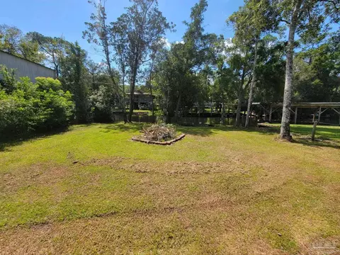 7641 Marshall Rd, Milton, FL 32583 photo 4