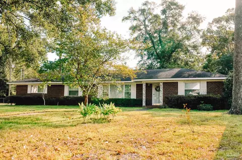 801 1st Ave, Atmore, AL 36502