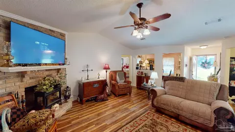 11108 Pine Hill Dr, Pensacola, FL 32506