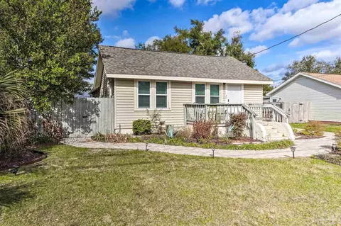 1666 W Intendencia St, Pensacola, FL 32502