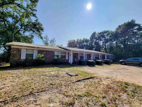 6433 Open Rose Dr, Milton, FL 32570