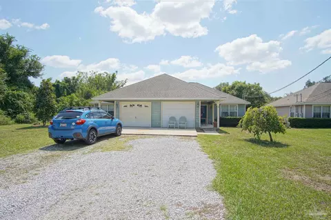 6907 Ella St, Milton, FL 32583 photo 3