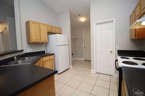 6901 Ella St, Milton, FL 32583 photo 8