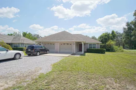 6901 Ella St, Milton, FL 32583