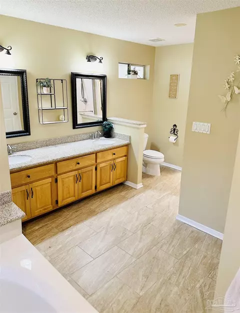 5735 Whispering Woods Dr, Pace, FL 32571 photo 15