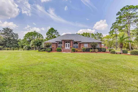9850 N Loop Rd, Pensacola, FL 32507