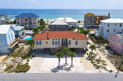 304 Maldonado Dr, Pensacola Beach, FL 32561